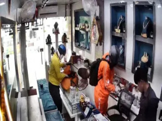 ghaziabad theft 1753410055(1)